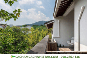 máng nhựa điều hòa AKA chụp áp tường