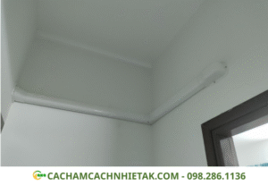 máng nhựa điều hòa AKA chụp vuông tường
